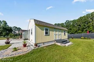 9328 Doris Drive Oriental, NC 28571