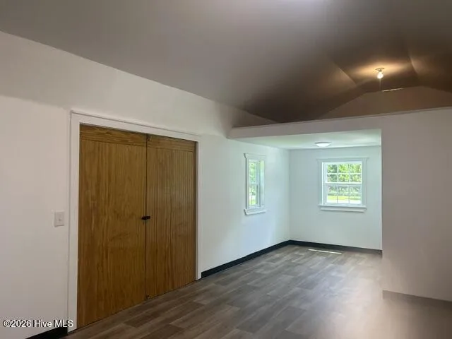 9328 Doris Drive Oriental, NC 28571
