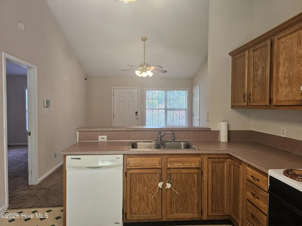 475 Hillandale Street NE Concord, NC 28025