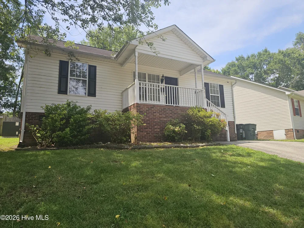 475 Hillandale Street NE Concord, NC 28025