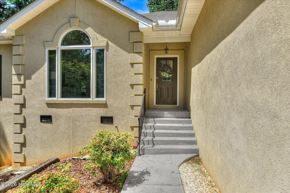 105 Azalea Circle Mccormick, SC 29835