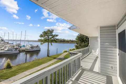 2213 Harbourside Drive
