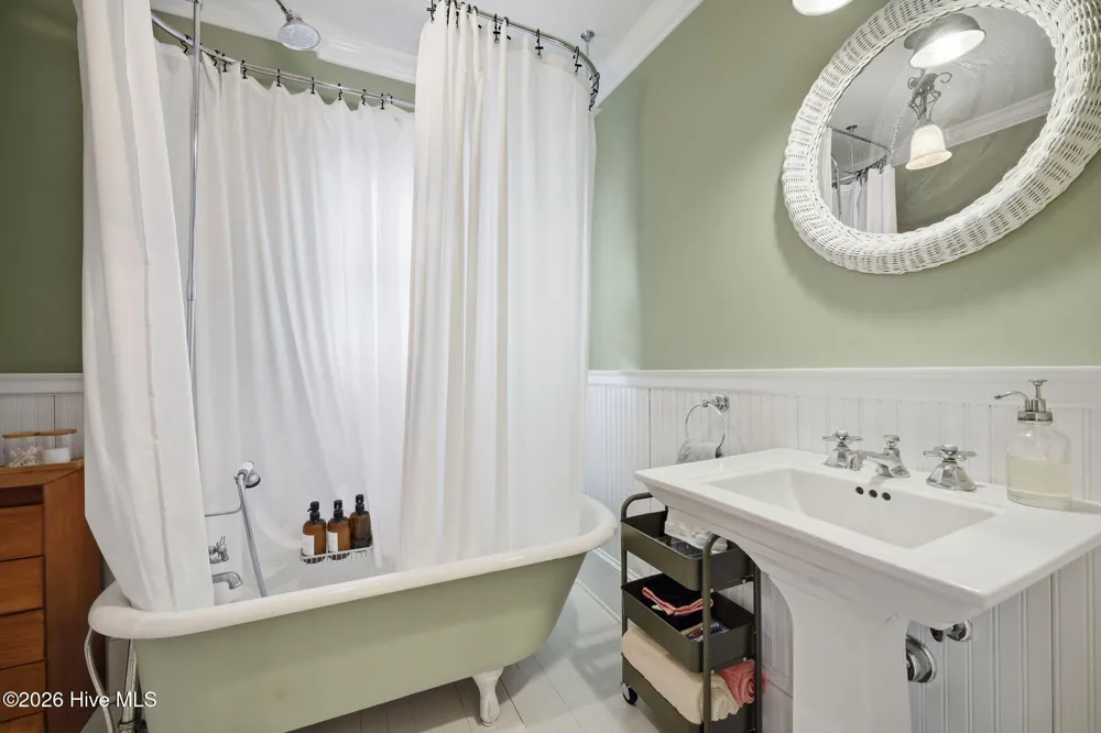 701 W Main Street Washington, NC 27889