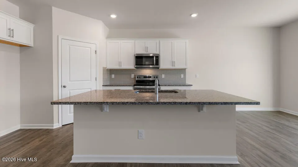 1097 Aviator Lane Ayden, NC 28513