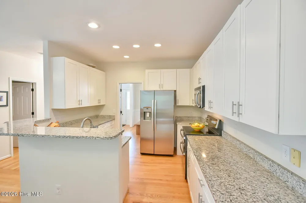 112 Dairy Court Chapel Hill, NC 27516