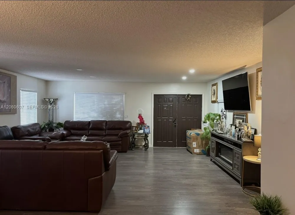 18849 NW 78th Pl #A Miami Lakes, FL 33015