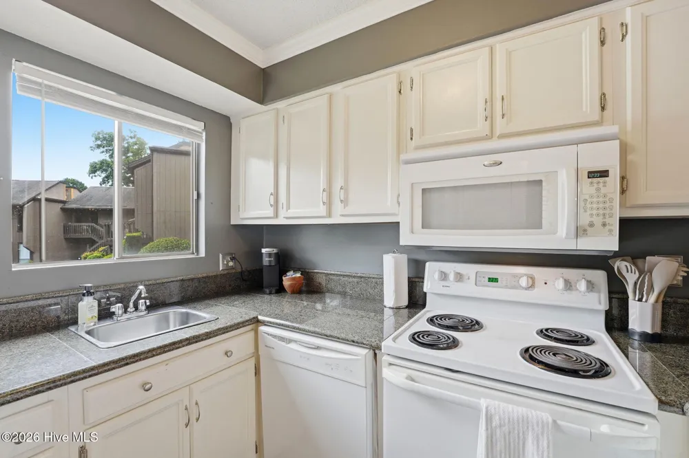 10 Pine Tree Road ## 117 Pinehurst, NC 28374