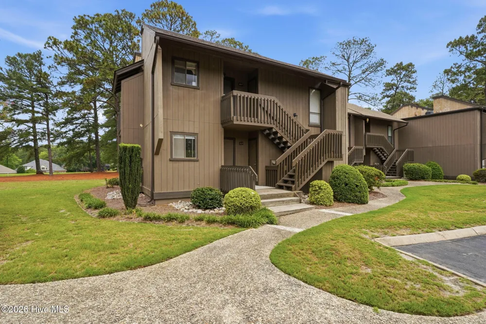 10 Pine Tree Road ## 117 Pinehurst, NC 28374