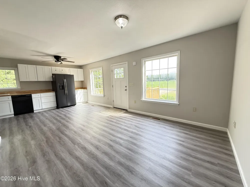 236 Poplar Neck Road Hertford, NC 27944