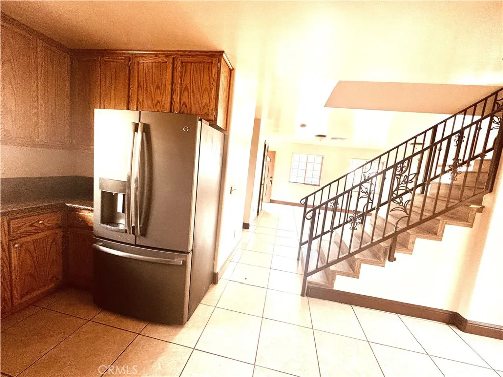 5425 Buchanan Los Angeles, CA 90042