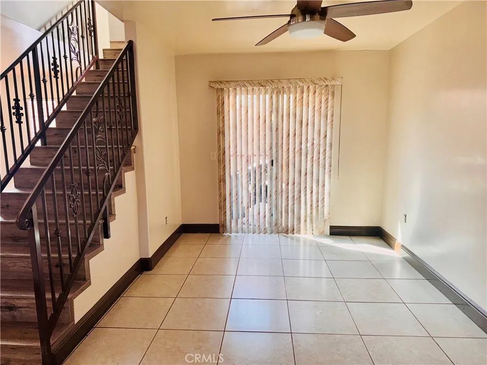 5425 Buchanan Los Angeles, CA 90042