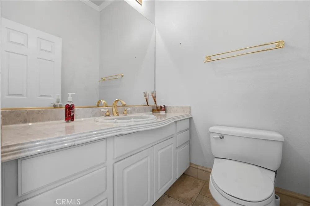 685 Bradbury Redlands, CA 92374