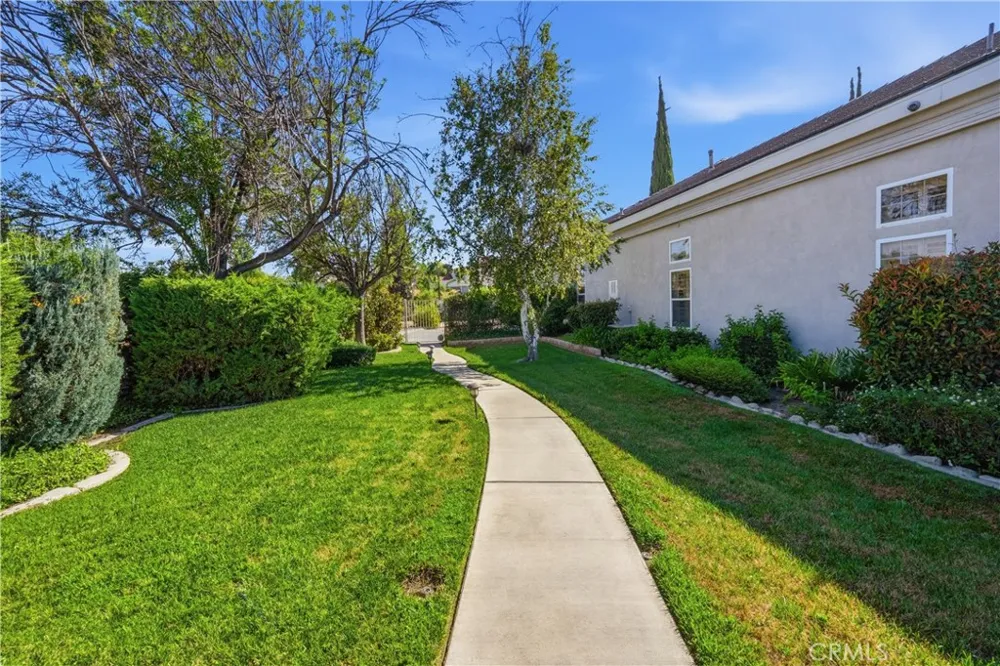 685 Bradbury Redlands, CA 92374