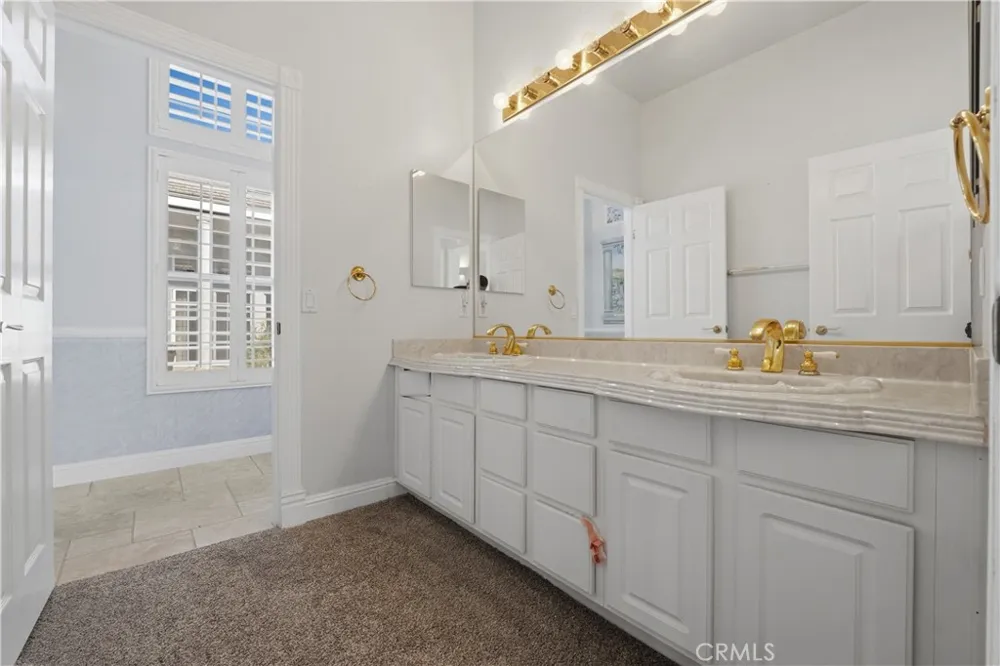 685 Bradbury Redlands, CA 92374