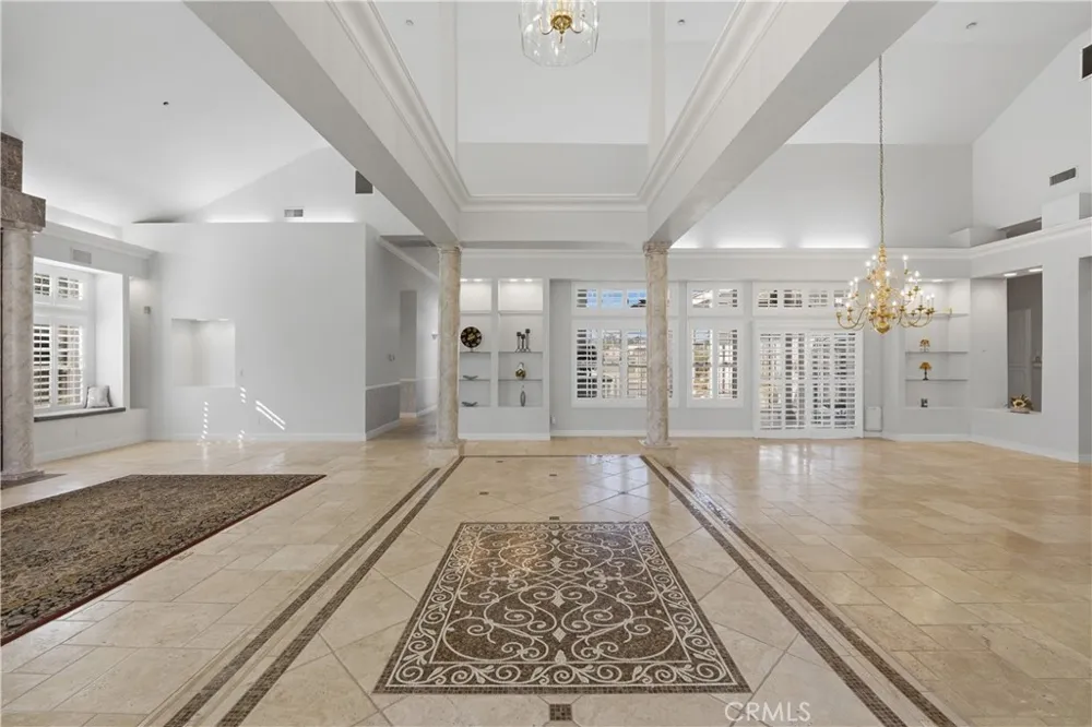 685 Bradbury Redlands, CA 92374
