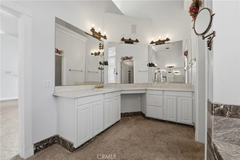 685 Bradbury Redlands, CA 92374