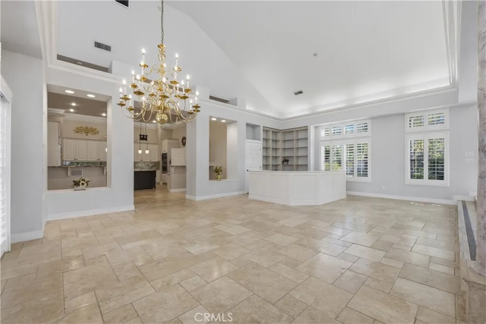 685 Bradbury Redlands, CA 92374
