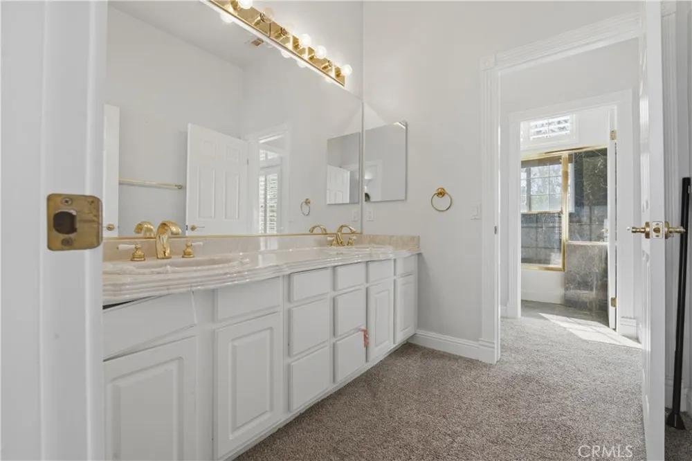 685 Bradbury Redlands, CA 92374