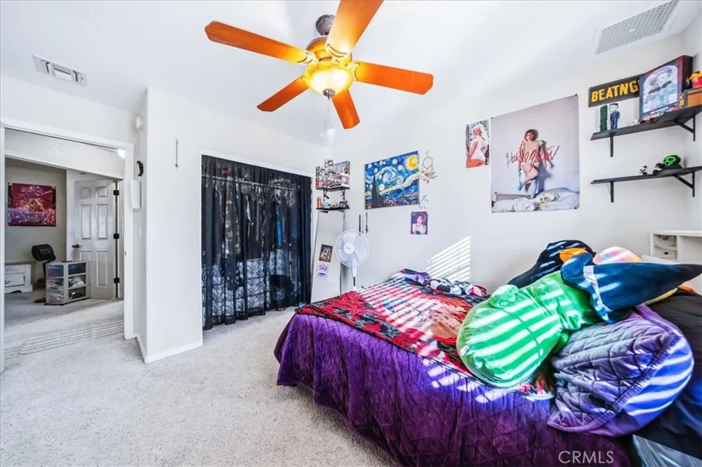 1348 Redwood Needles, CA 92363