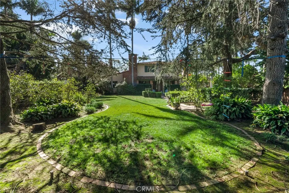 4101 Pacific Long Beach, CA 90807