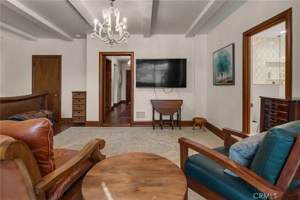 4101 Pacific Long Beach, CA 90807