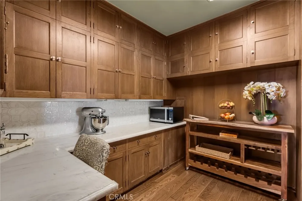 4101 Pacific Long Beach, CA 90807