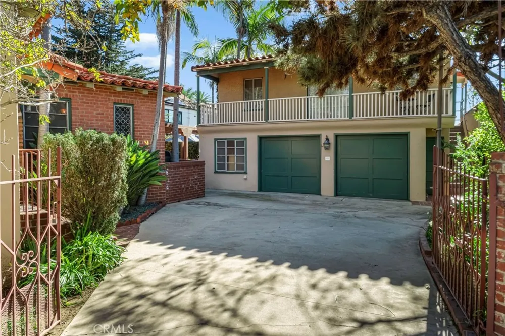 4101 Pacific Long Beach, CA 90807