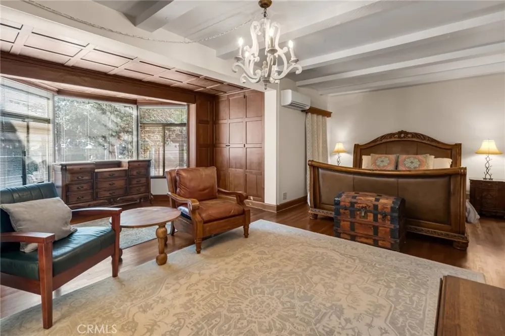 4101 Pacific Long Beach, CA 90807