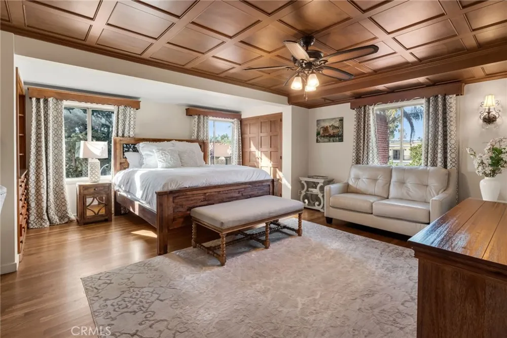 4101 Pacific Long Beach, CA 90807