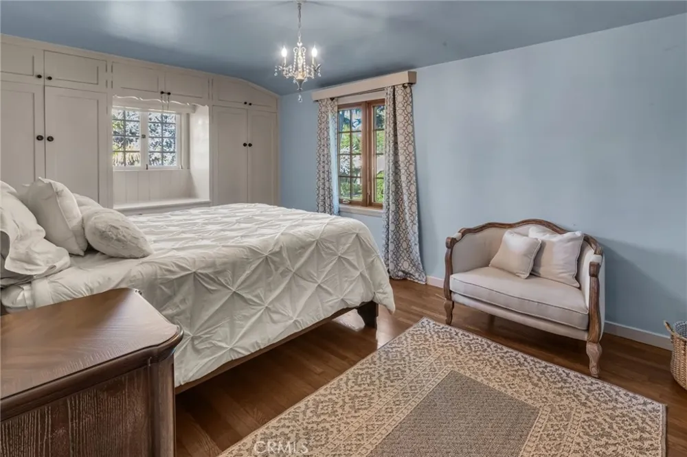4101 Pacific Long Beach, CA 90807