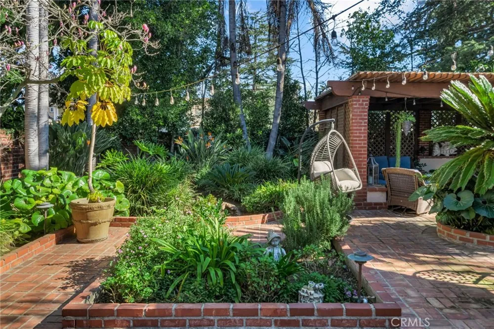4101 Pacific Long Beach, CA 90807
