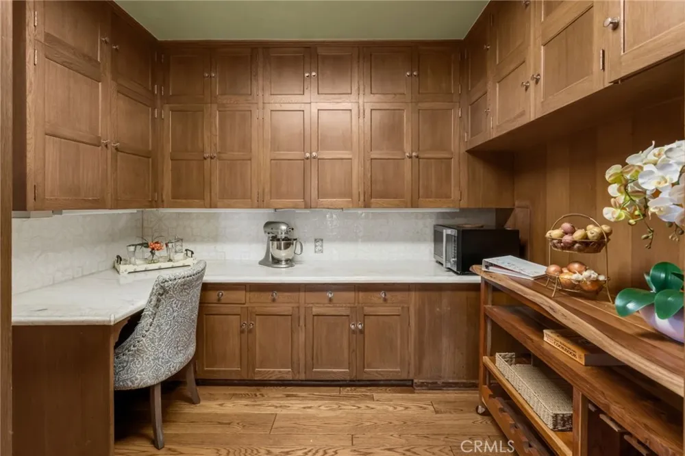 4101 Pacific Long Beach, CA 90807