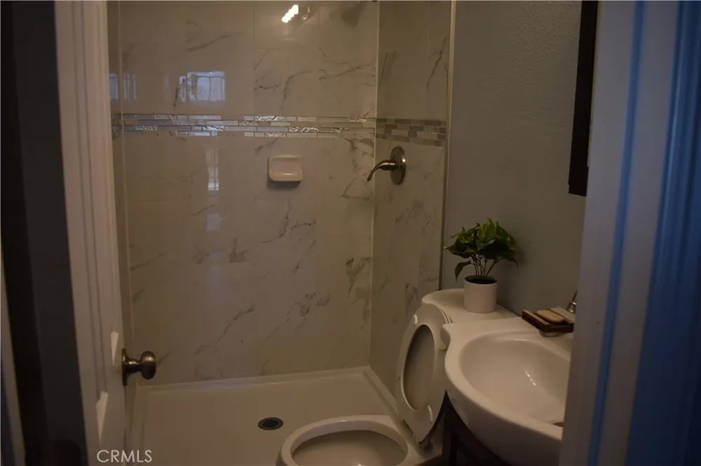 20511 Memory Apple Valley, CA 92308