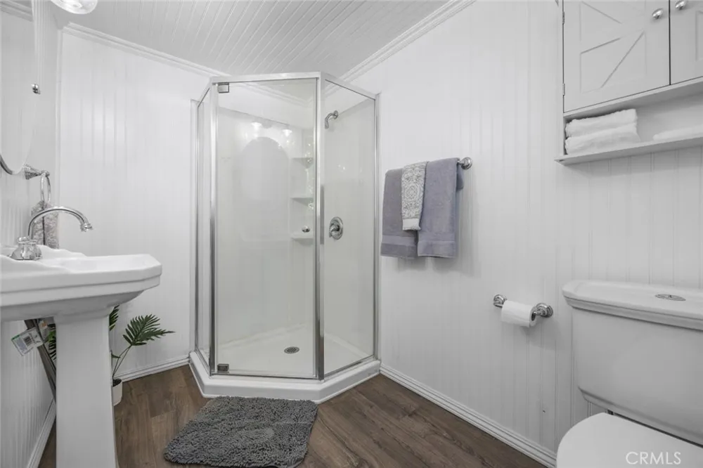 1177 Bear Springs Road Rimforest, CA 92378