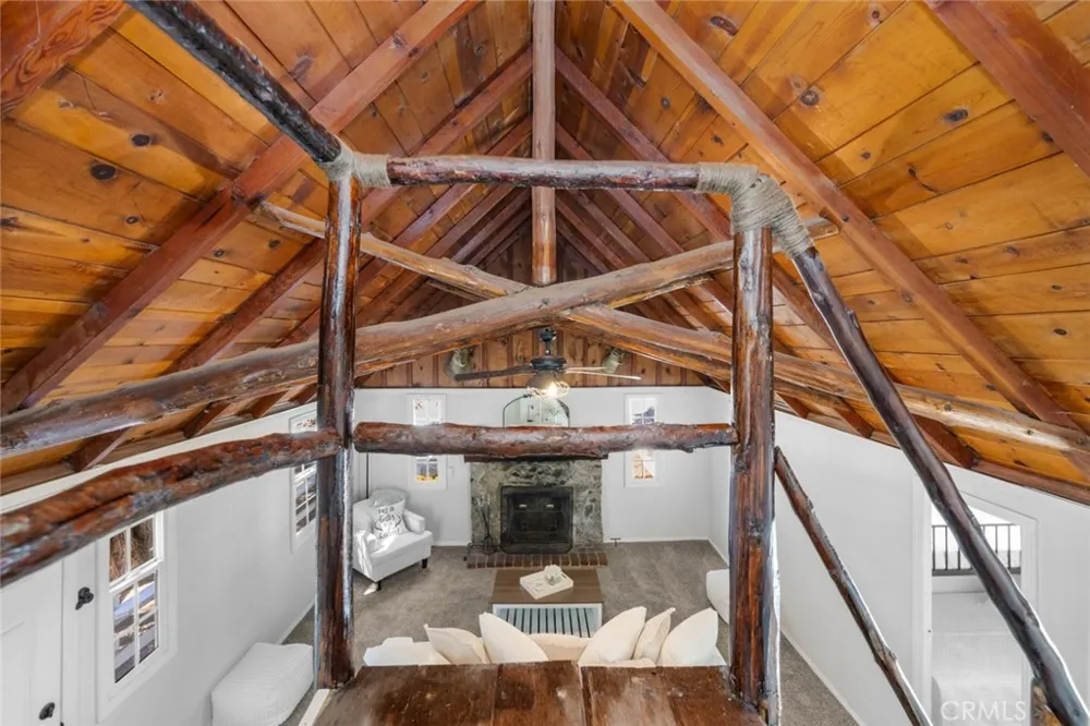 1177 Bear Springs Road Rimforest, CA 92378