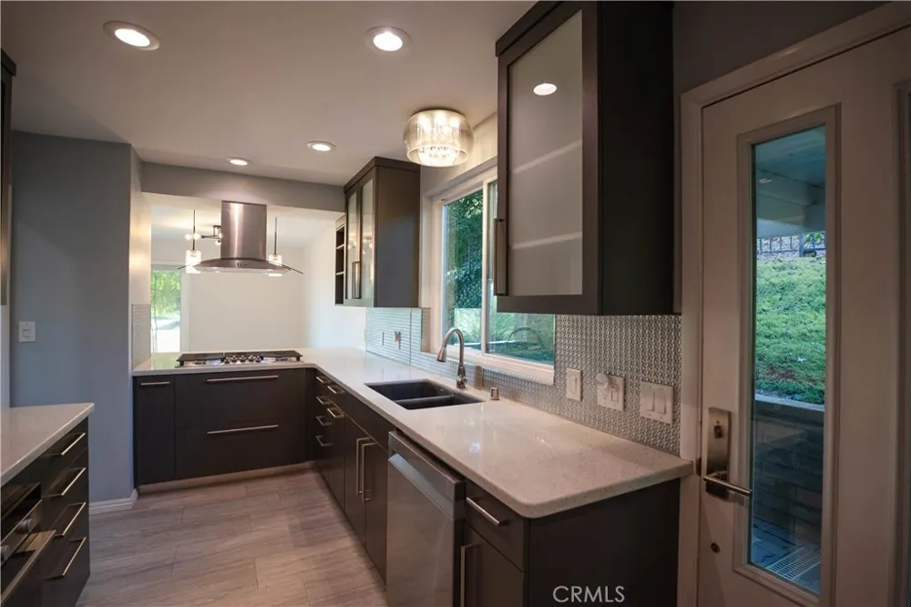 14001 Summit Whittier, CA 90602