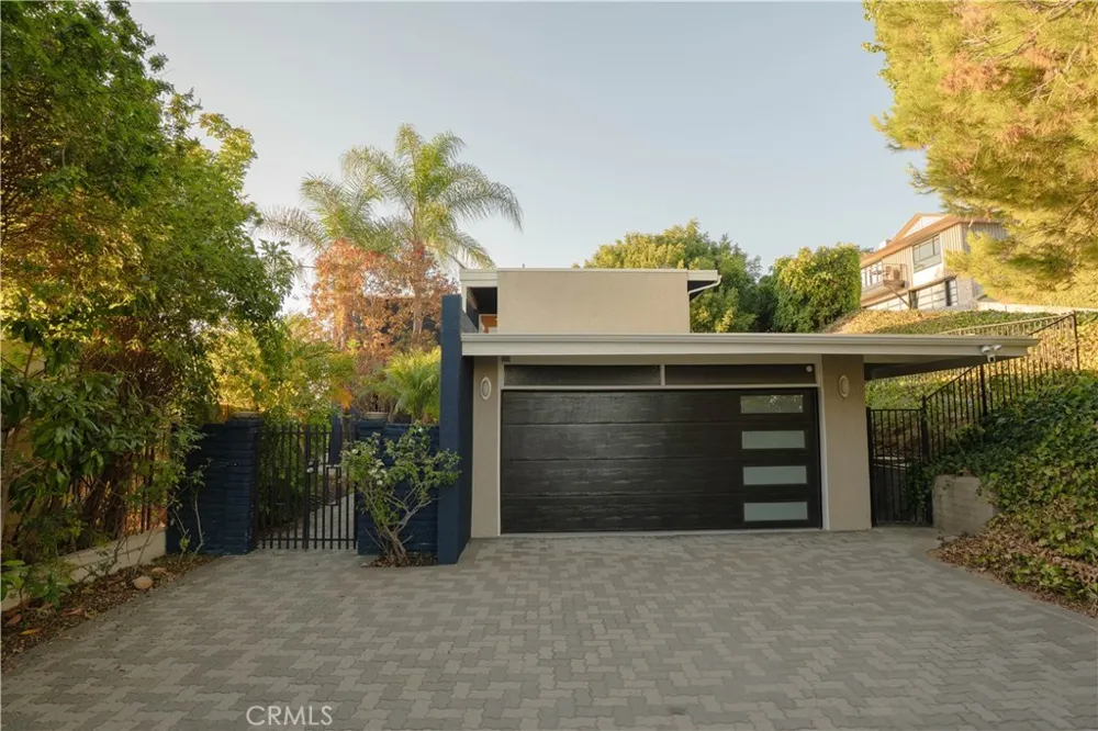 14001 Summit Whittier, CA 90602