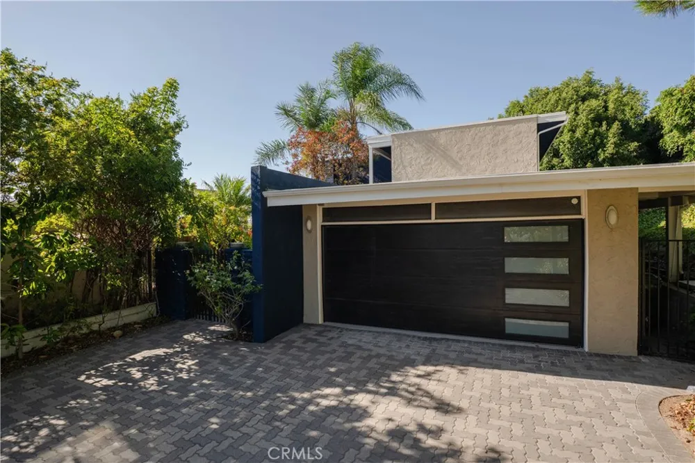 14001 Summit Whittier, CA 90602