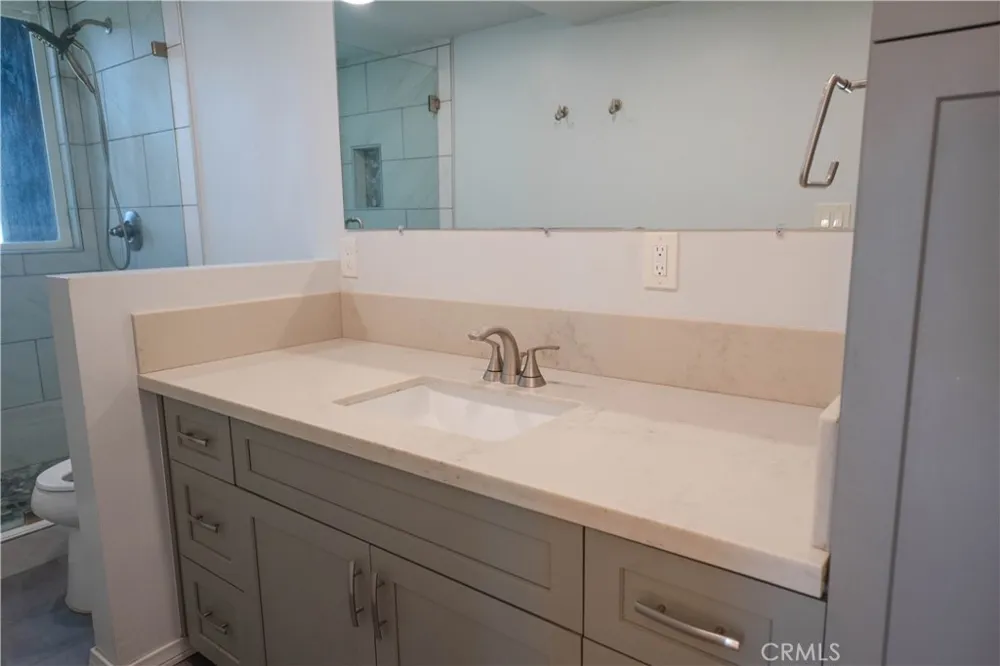 14001 Summit Whittier, CA 90602