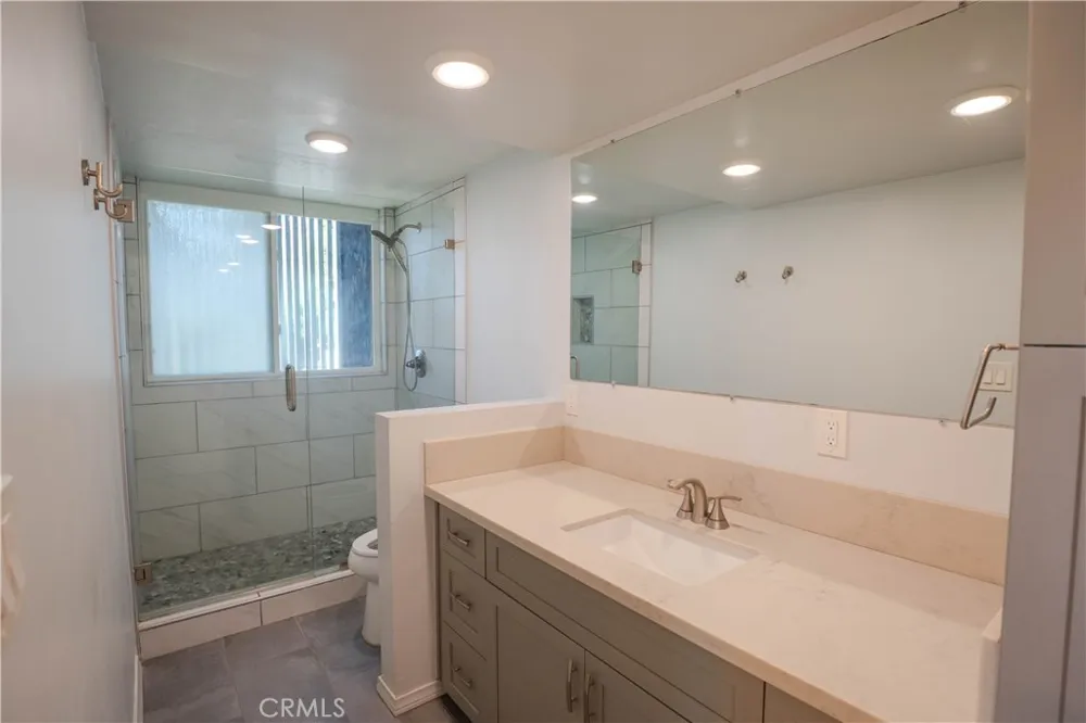 14001 Summit Whittier, CA 90602