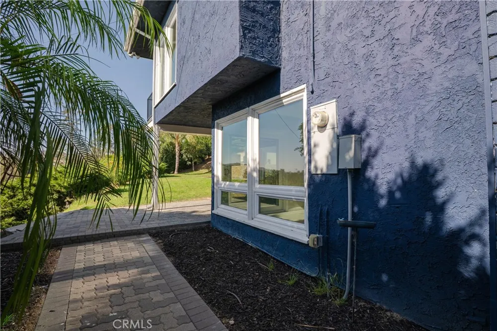 14001 Summit Whittier, CA 90602