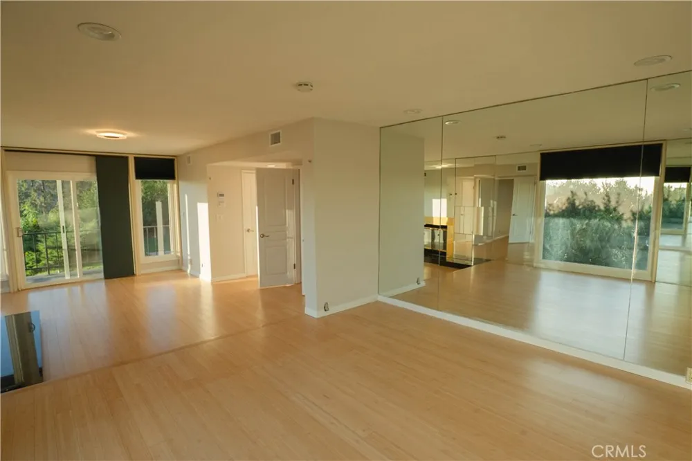 14001 Summit Whittier, CA 90602