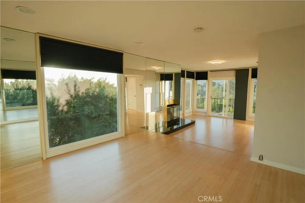 14001 Summit Whittier, CA 90602