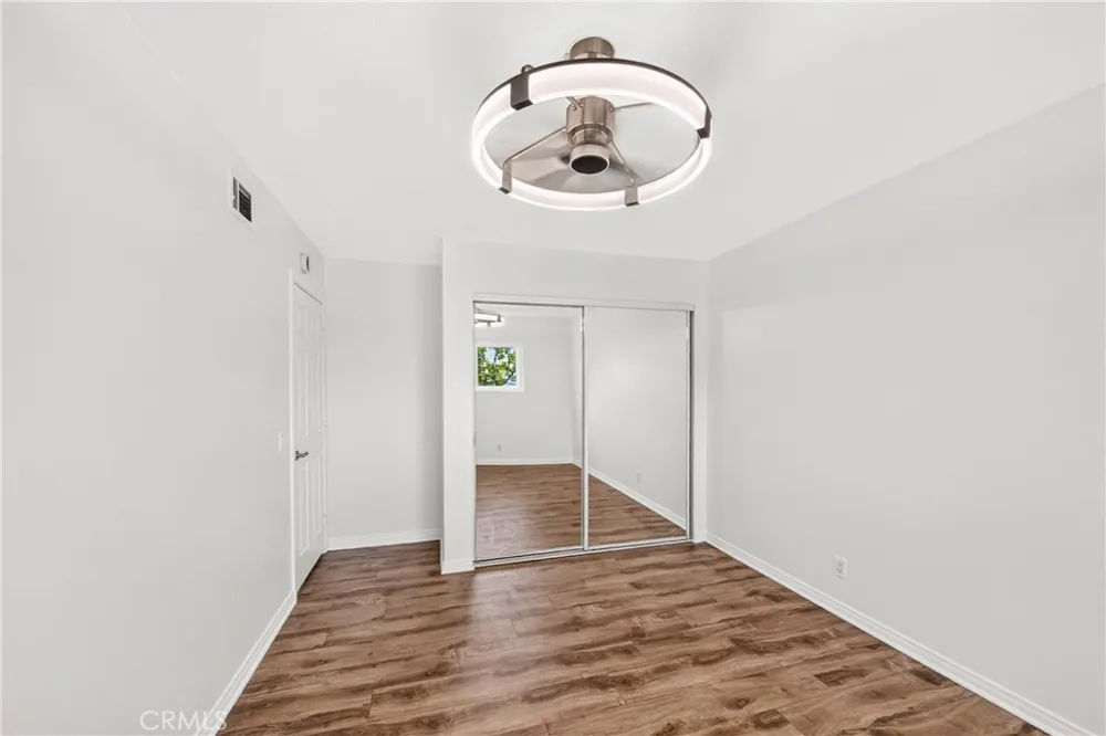 6273 Lincoln Buena Park, CA 90620