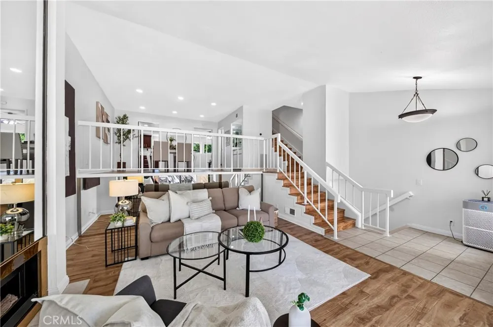 6273 Lincoln Buena Park, CA 90620