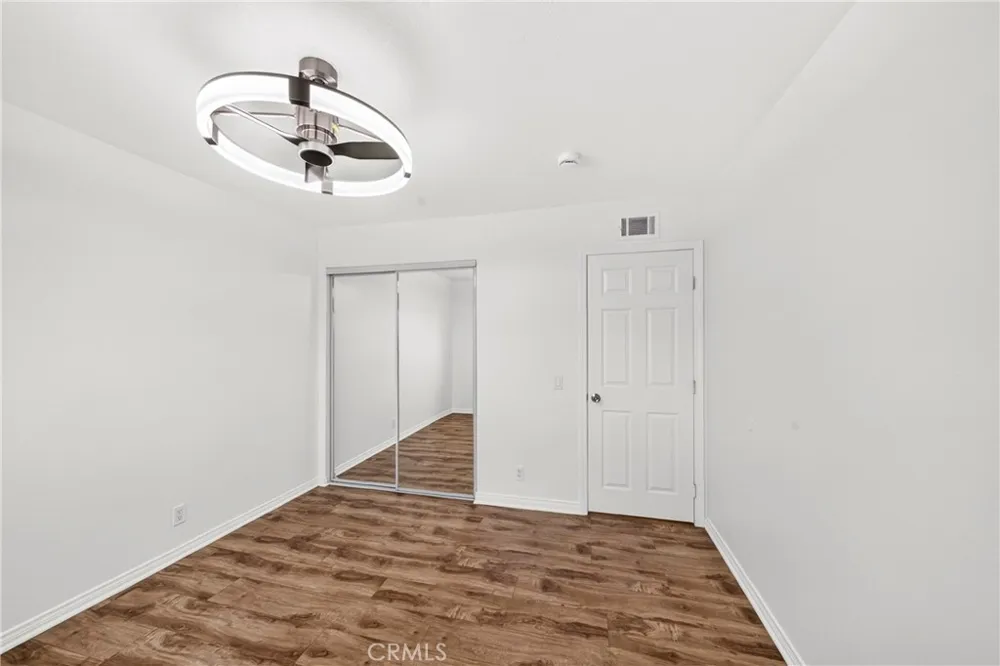 6273 Lincoln Buena Park, CA 90620