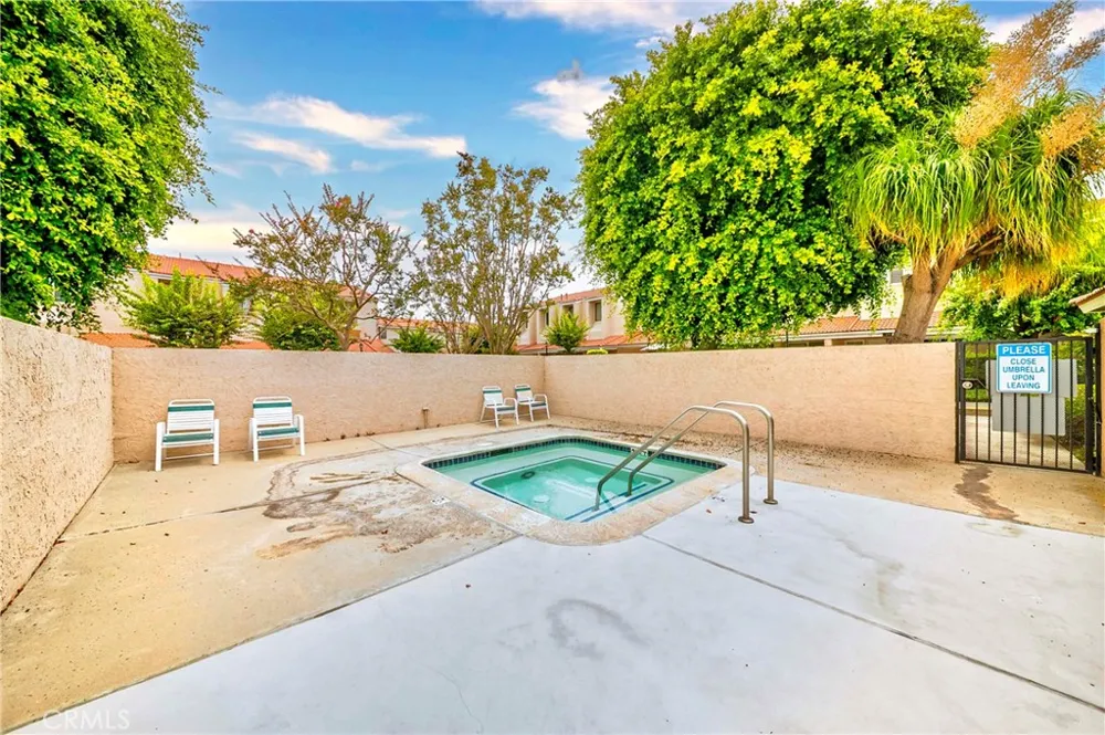6273 Lincoln Buena Park, CA 90620