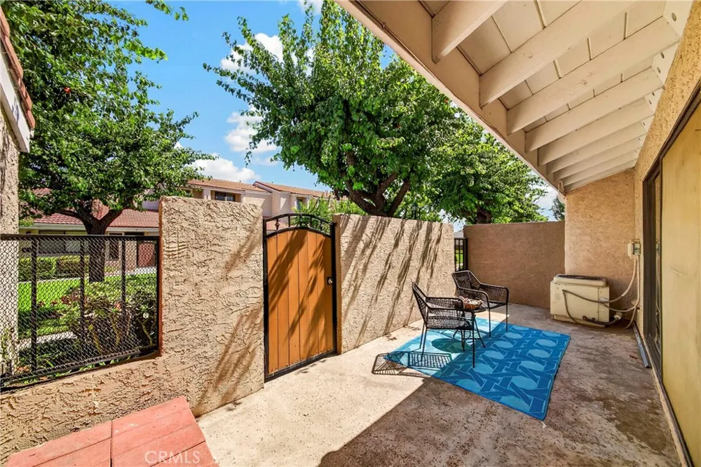 6273 Lincoln Buena Park, CA 90620