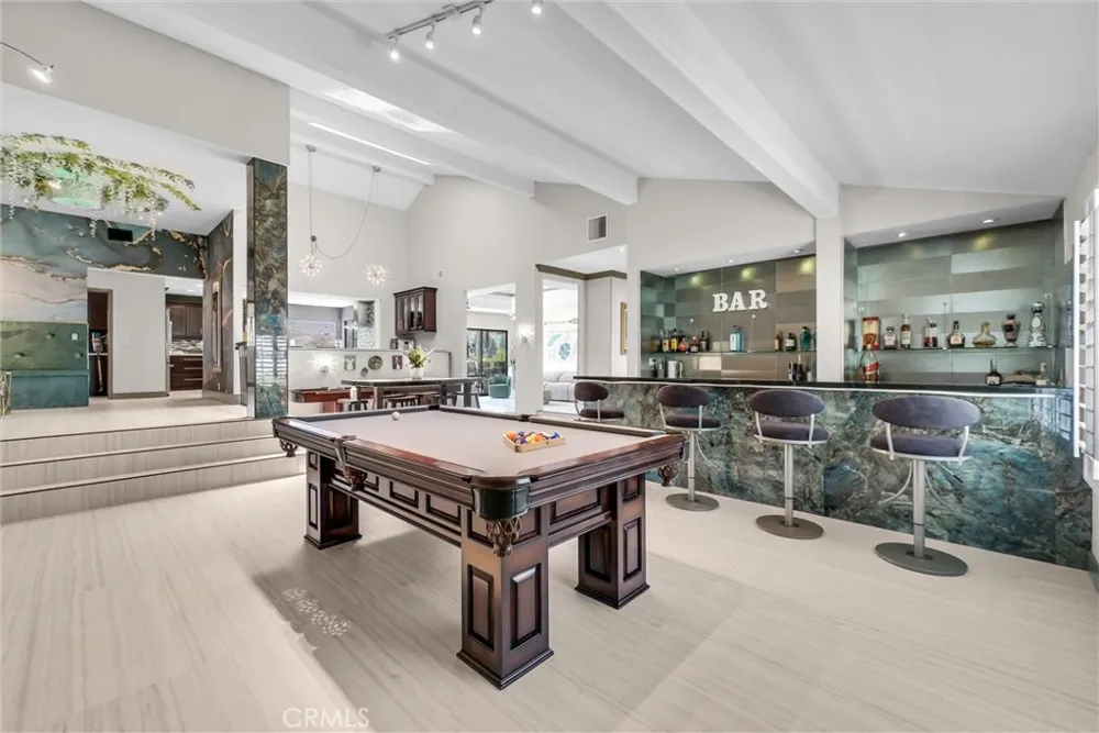 375 S Via Montanera Anaheim Hills, CA 92807