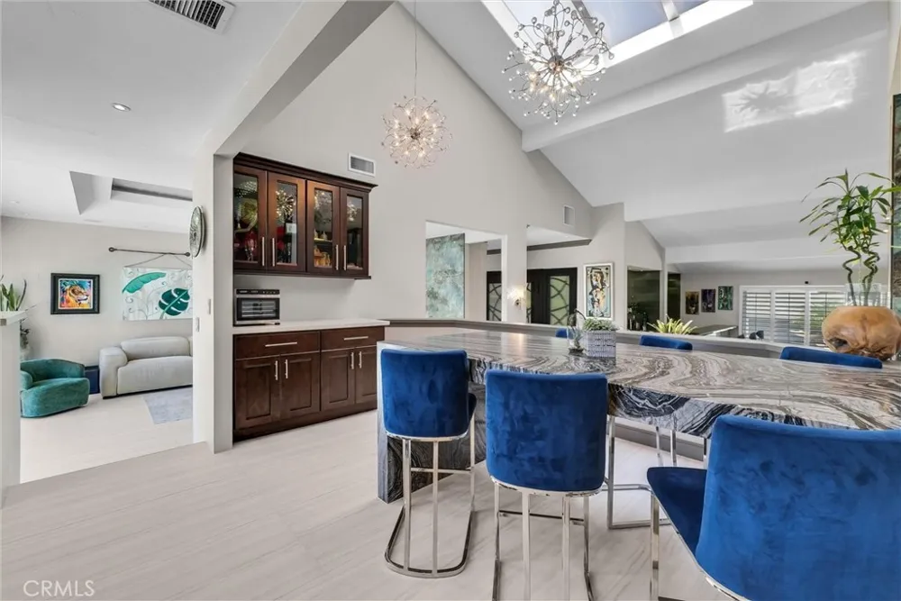 375 S Via Montanera Anaheim Hills, CA 92807